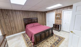 2001 Meadowlark Ln, Albertville, AL 35951
