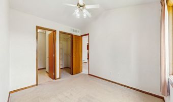 1017 NE 5th St, Ankeny, IA 50021