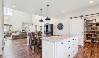 1200 KATHLEEN Ct, Appleton, WI 54915