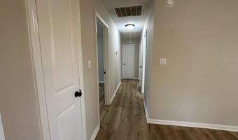 220 River Forest Dr, Boiling Springs, SC 29316