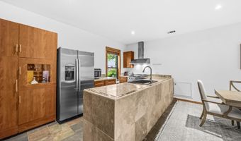 2360 S ARLINGTON RIDGE Rd, Arlington, VA 22202