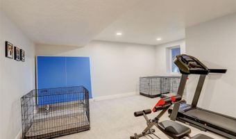 4595 W Lakeridge Rd, Denver, CO 80219