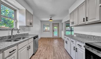 4712 Royal Oak Dr, Oklahoma City, OK 73135