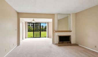 2207 Fairway Ct, Oceanside, CA 92056
