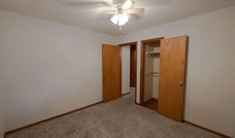 504 S Lincoln Ave, Aurora, MO 65605