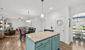 400 Everest Ct, Aberdeen, NC 28315