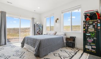 16 Peak View Dr, Buffalo, WY 82834