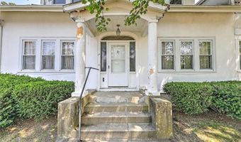 59 Colonial Ave, Cranston, RI 02910