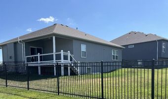 15653 Lakeside Dr, Basehor, KS 66007