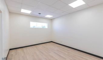 317 N Willis St Suite 2, Abilene, TX 79603