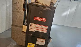 1704 1st Ave SE, Austin, MN 55912