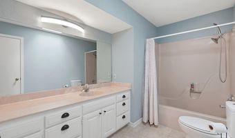 50 Ruthwell Dr, Bella Vista, AR 72715