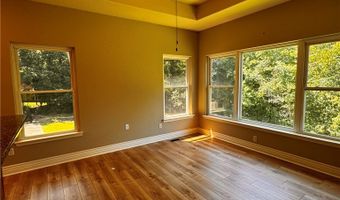 17 Miller Dr, Bella Vista, AR 72715