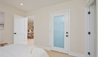 5864 Jamieson Ave, Encino, CA 91316