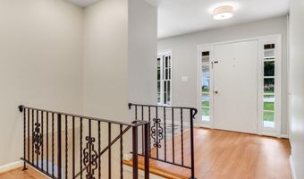 5019 FLEMING Dr, Annandale, VA 22003