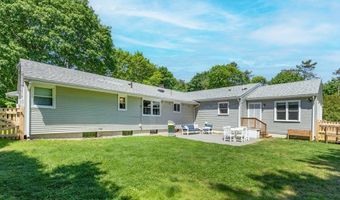 2 Amherst Rd, Andover, MA 01810
