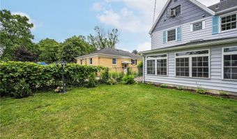 68 Bondcroft Dr, Amherst, NY 14226