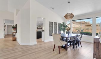 15305 Lookout Rd, Apple Valley, CA 92307