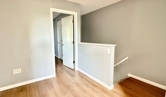 151 Shelter Rock Rd 17, Danbury, CT 06810