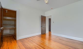 2210 LAKE Ave, Baltimore, MD 21213