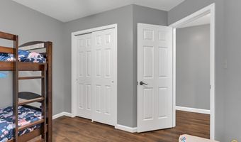 8244 SW Indian Hills Rd, Auburn, KS 66402