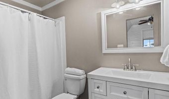 306 Plum Orchard Ln, Benton, LA 71006