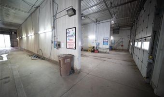 501 11th St NE, Austin, MN 55912