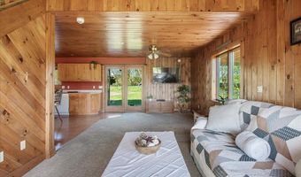 1565 Marvin Rd, Berkshire, VT 05450