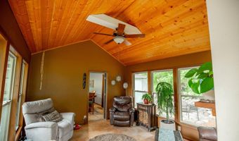 615 W State St, Algona, IA 50511