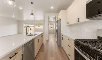 432 E Fiddlers Canyon Rd 124, Cedar City, UT 84721