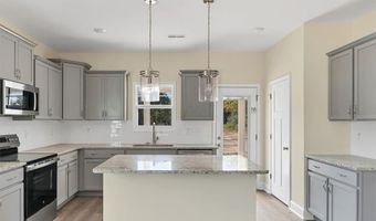 1677 Reservation Rd, Aberdeen, NC 28315