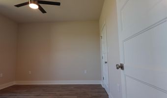 228 Michelle Dr, Beebe, AR 72012