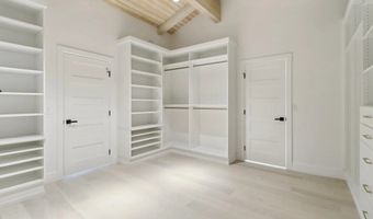 7117 Obelisco Cir, Carlsbad, CA 92009