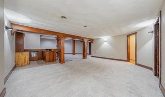1711 E ROBIN Way, Appleton, WI 54915
