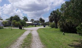 17451 Rewis Rd, Alva, FL 33920