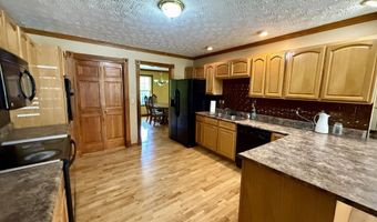 75 Cedar Springs Ln, Barbourville, KY 40906