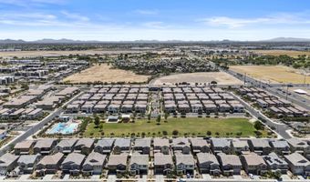 1092 E NEWLAND Dr, Chandler, AZ 85286