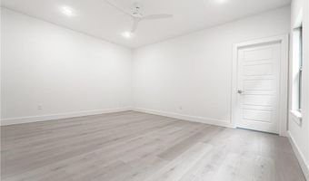 2707 SW Livingston Sq 1, Bentonville, AR 72713