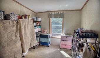 33 Blueberry Rd, Ossipee, NH 03814