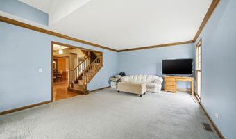 1333 W Sable Dr, Addison, IL 60101