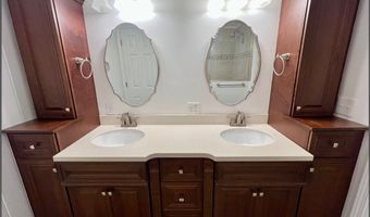 202 Bates St, Batesville, MS 38606