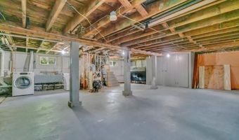 15 Snow Park, Bath, ME 04530