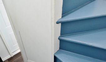 22 E 44TH St, Bayonne, NJ 07002