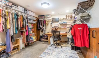 505 N Pasque Flower Trl, Brandon, SD 57005