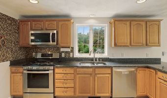 56 Peace St, Billerica, MA 01821