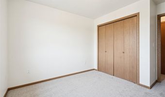 70 Circle Dr 1, 2, 3, 6, 8, North Liberty, IA 52317