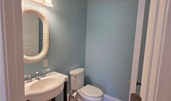 302 River St, Belton, SC 29627