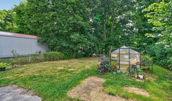48 6th St, Bangor, ME 04401