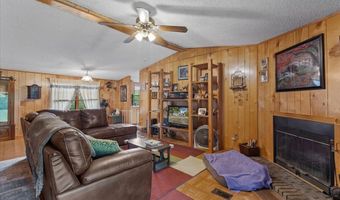 3670 25th Cir, Bell, FL 32619