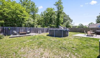 3 Ocean Ave, Barnegat, NJ 08005